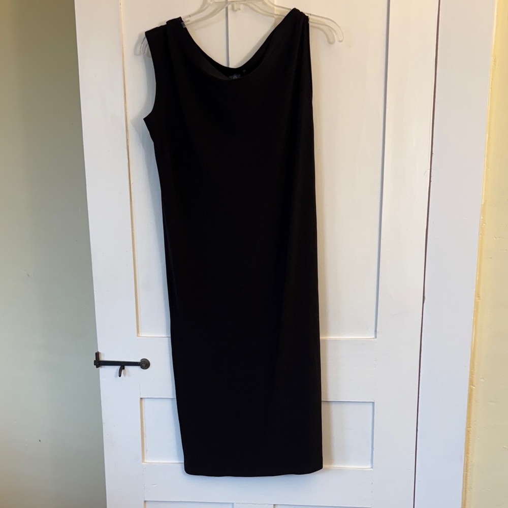 Norma Kamali Classic Black Midi Dress